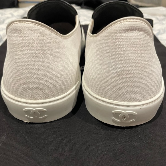 Chanel Men’s Slip on Size 43 - Picture 3 of 4